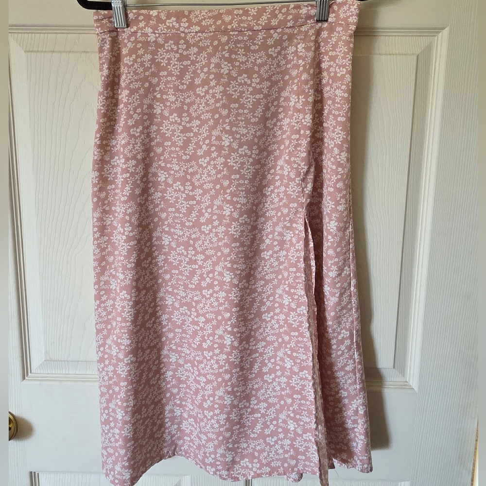 Floral Pink Women's Skirt Size Large
